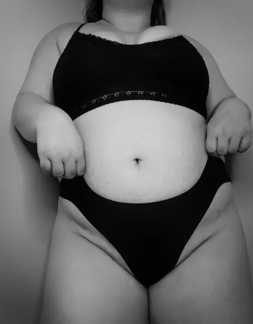 What does your eyes get drawn to first? 