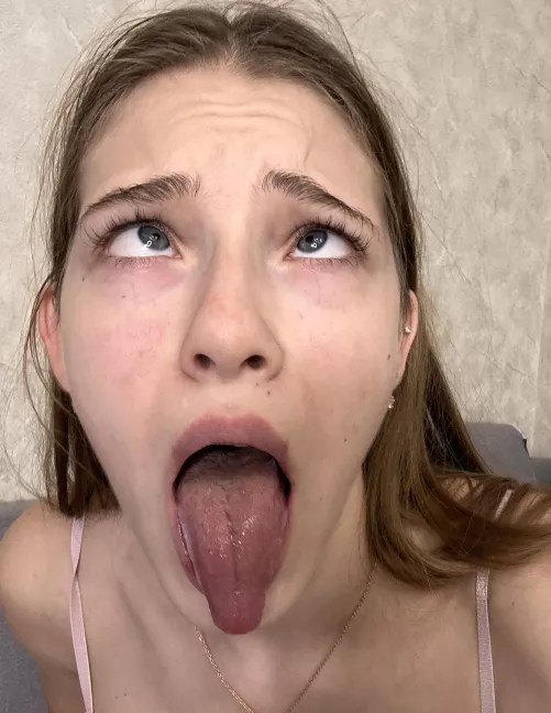 When Im doing ahegao that means Im waiting for your load