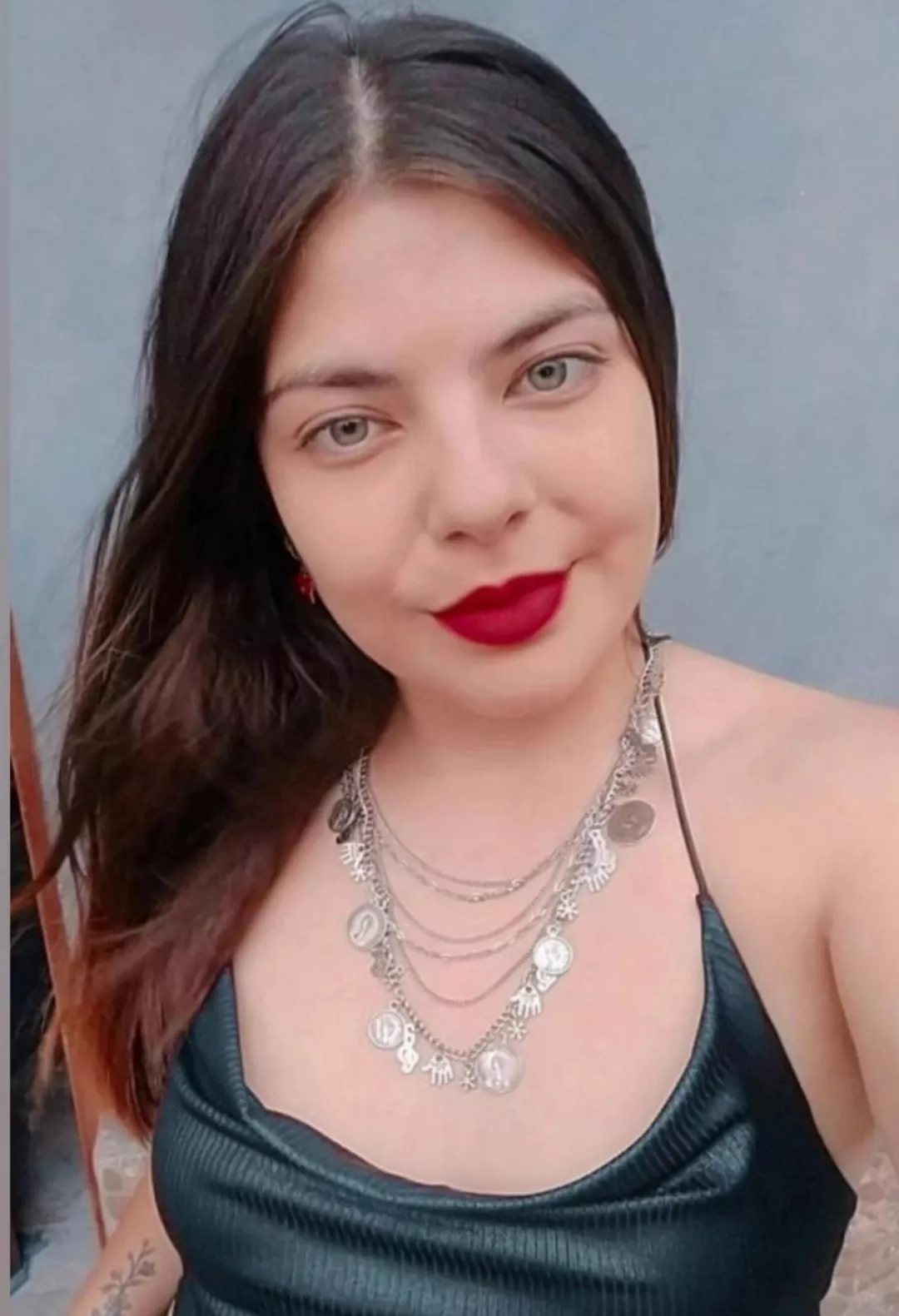 Would you accept my kisses even if we are just friends?