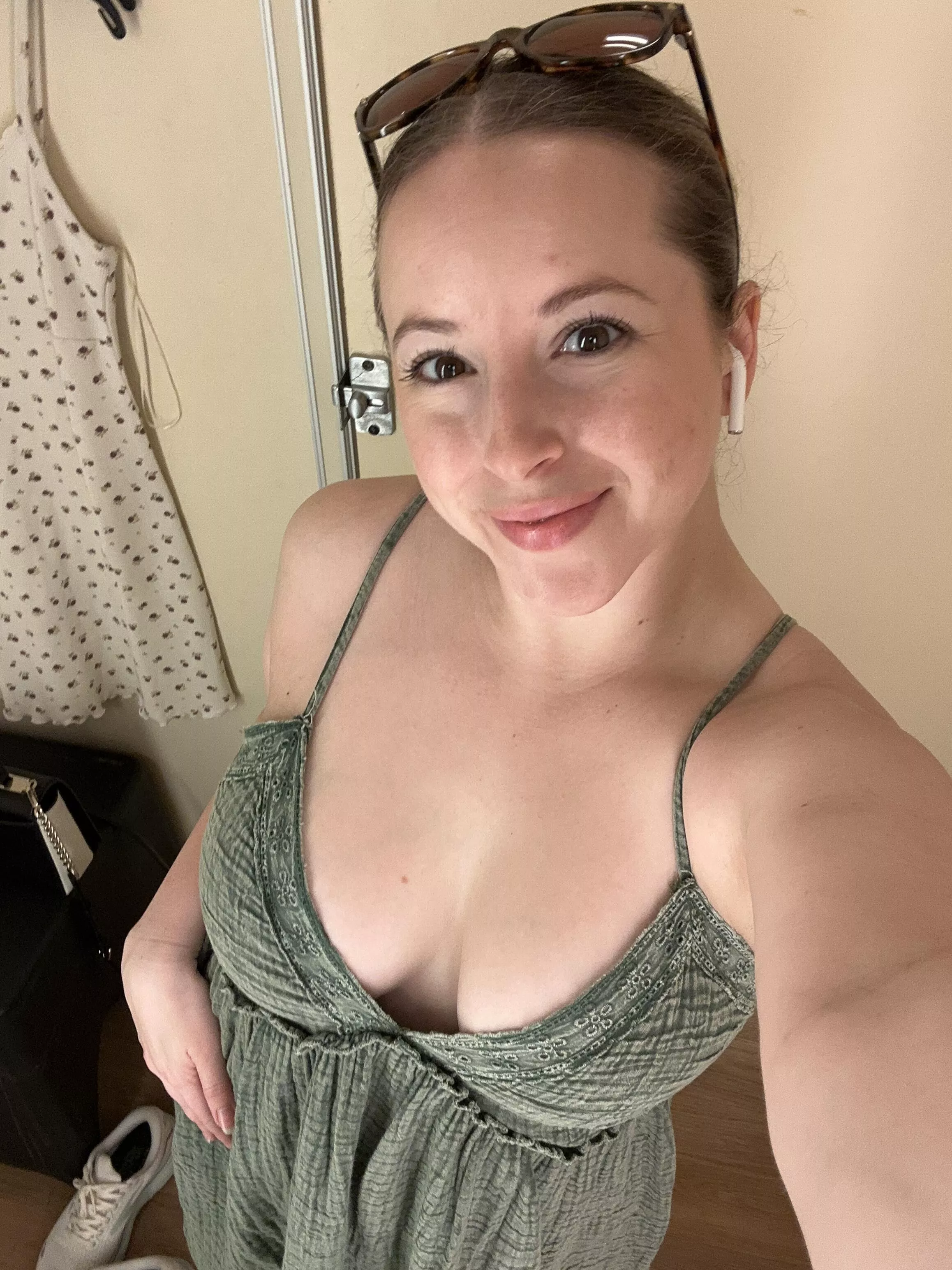 Yes, I have lots of hidden freckles