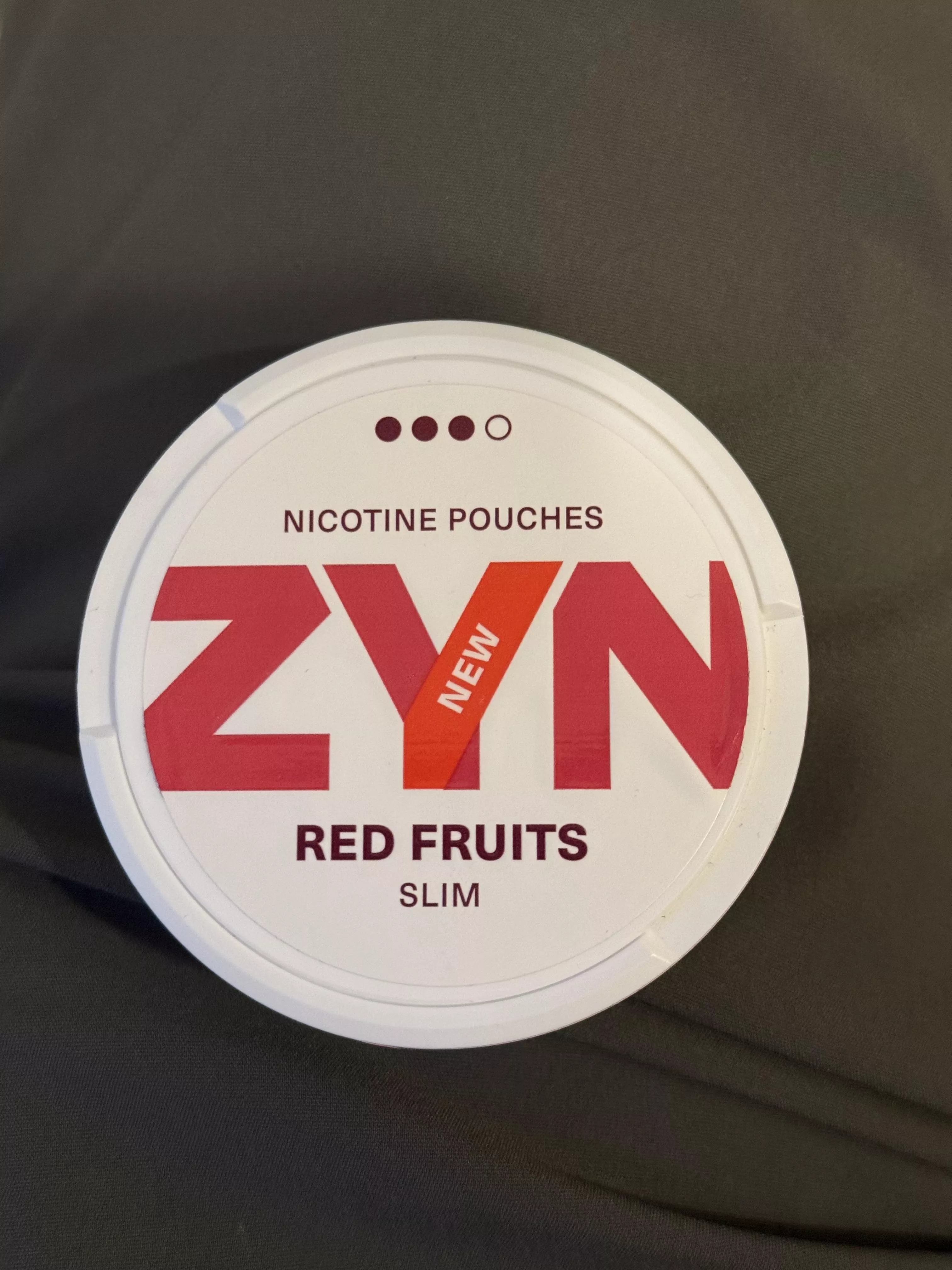 10/10 smell & flavor (Red Fruits Slim Swedish Zyn)