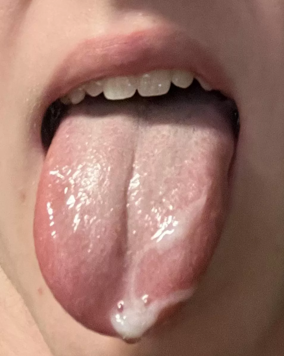 [18]Nothing tastier😈