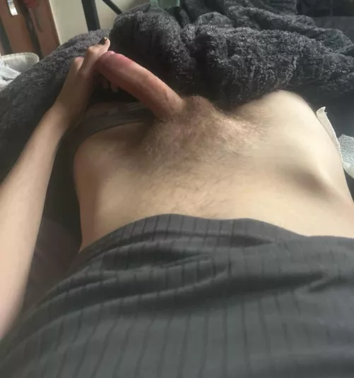 23 yo sub looking for ongoing older dom