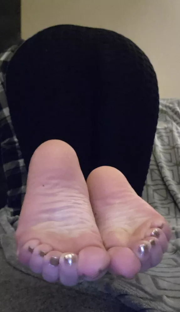 25F Arab Girlfriend Soles 👅