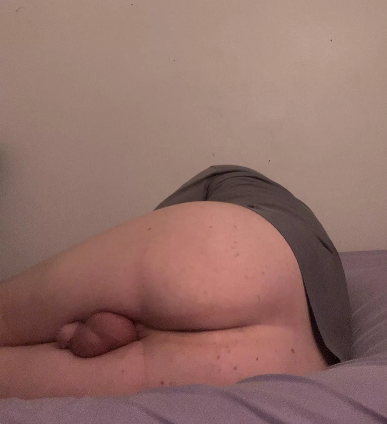 [27] asshole craves dick💦