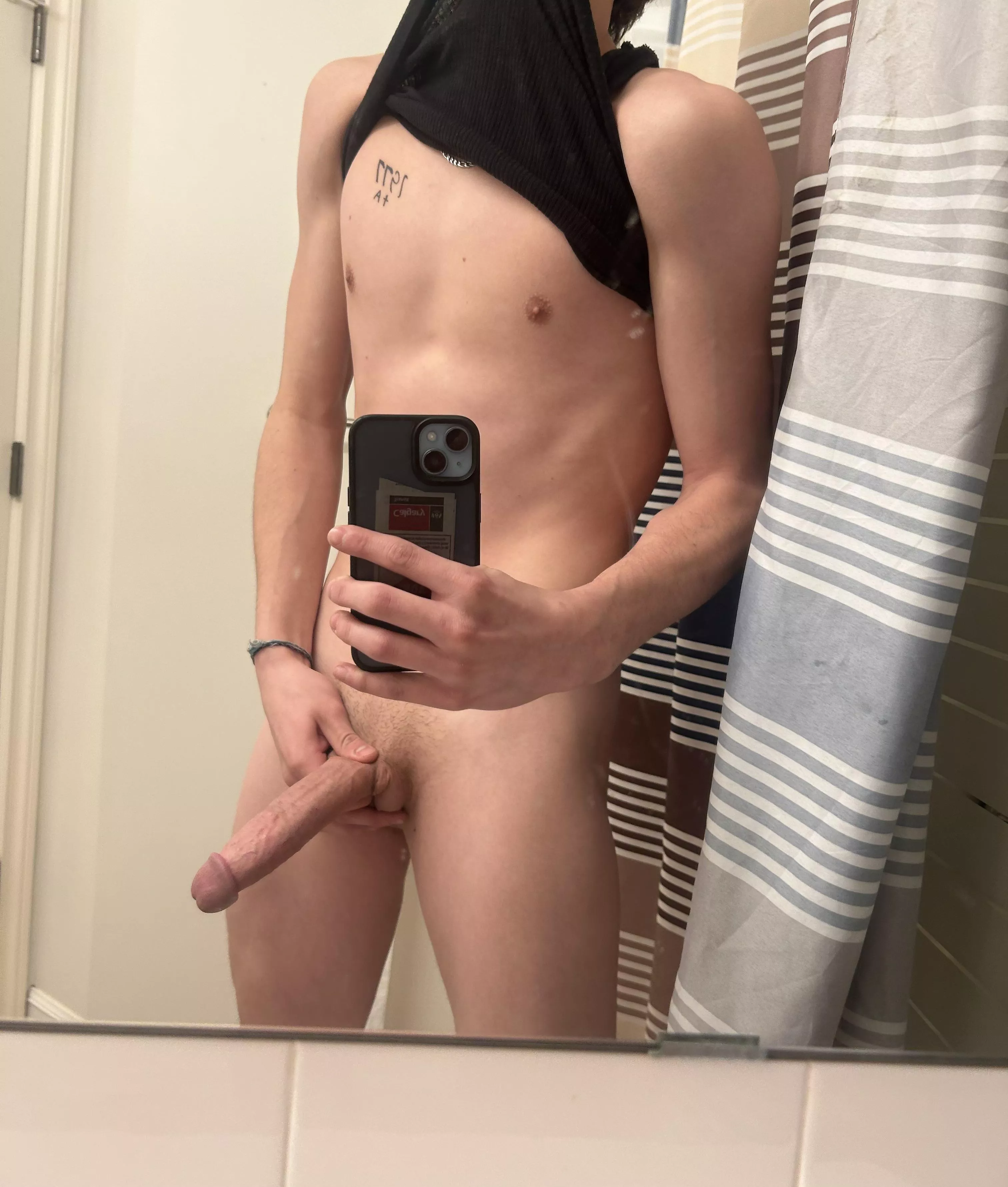 Any trans want to suck a big young dick
