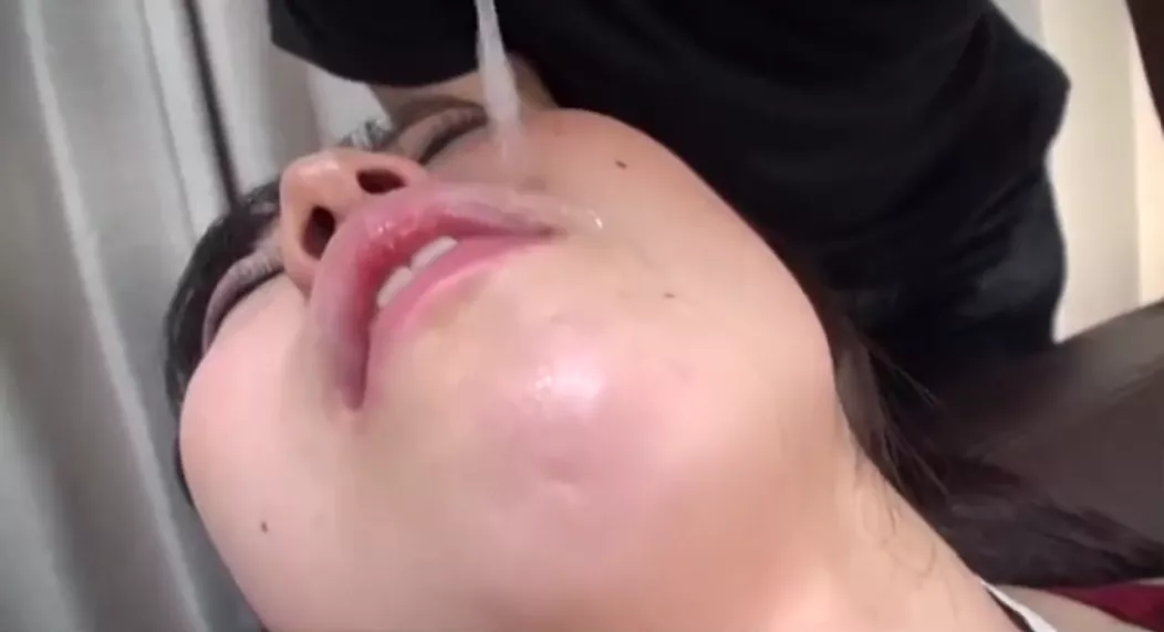 [B/G] - Swallow his spit - 432: OFF