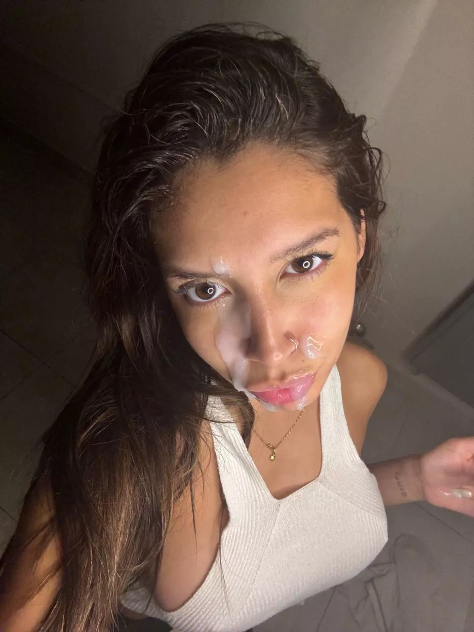 come and give me what I want baby
