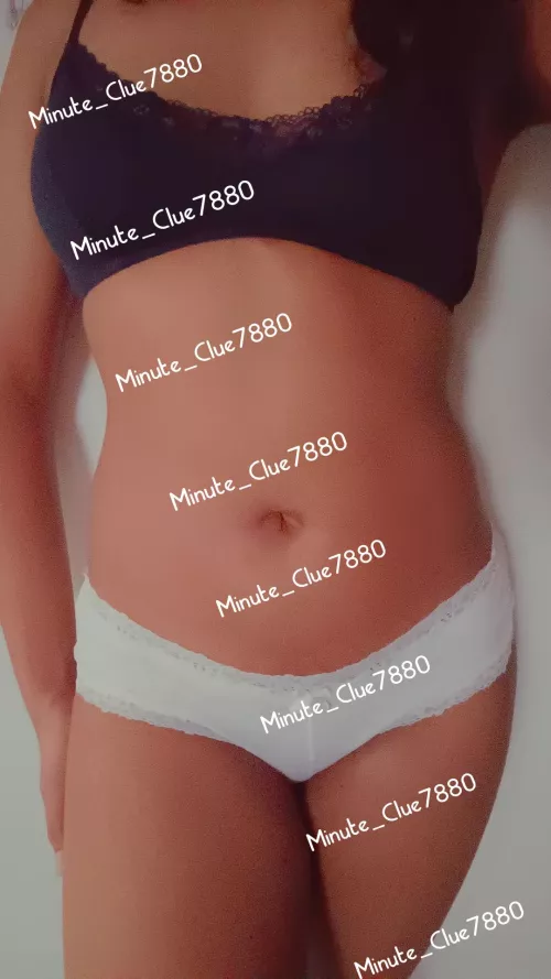 Cute undies make me feel so fuck able😣🩷