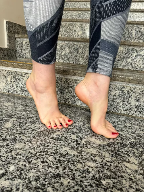 Do you like it when the arch gets high when I'm on my tiptoes?