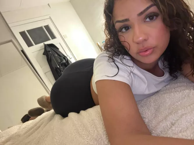 eat me out or backshots