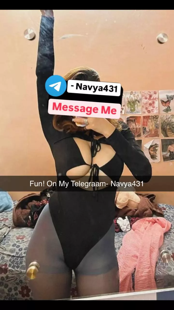 F20 need a reason to smile? My big boobs are here to entertain and brighten your day!