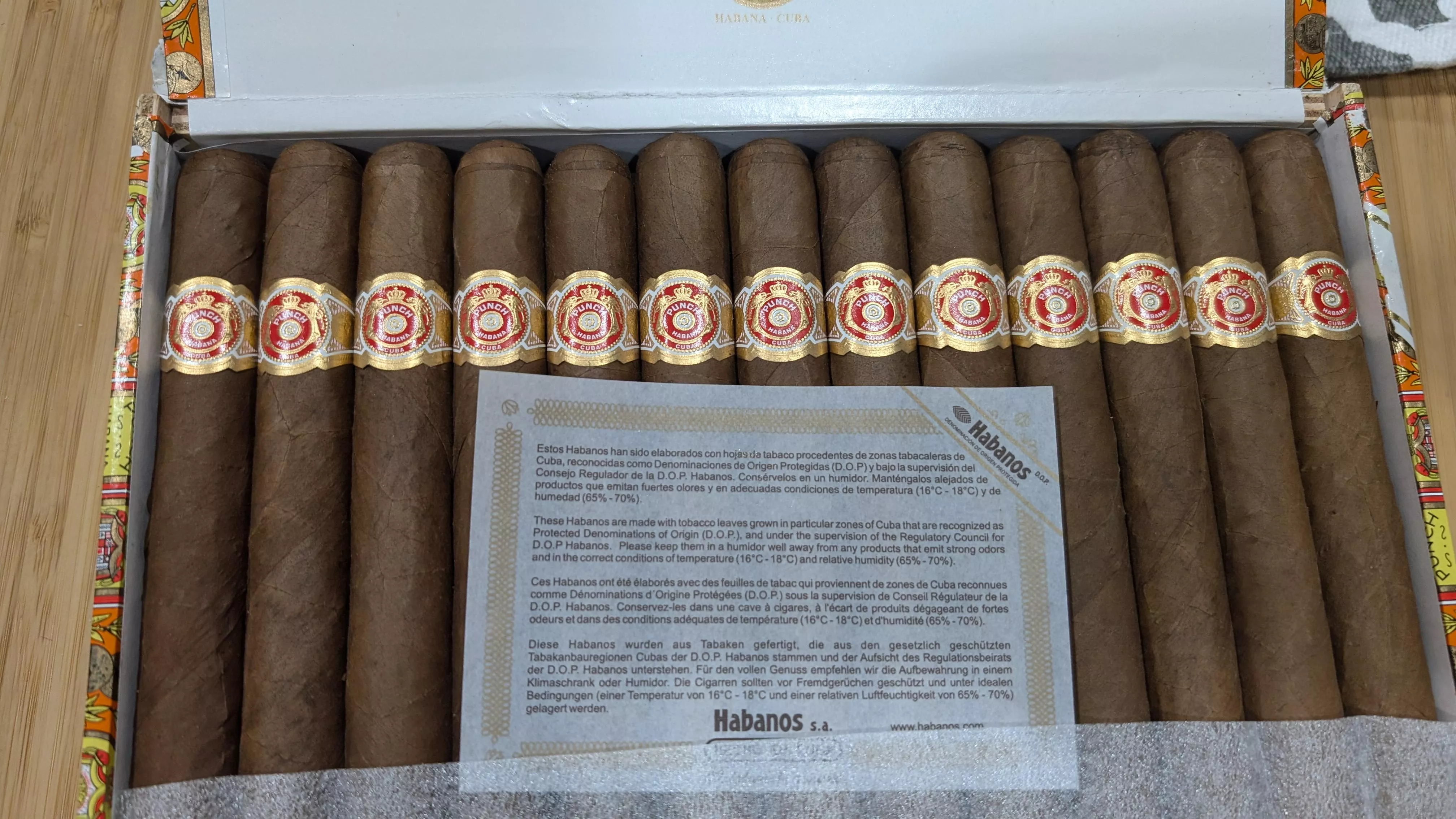 Fresh small mail call box