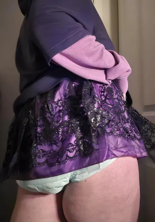 Gonna need some help changing out of this one cause I never want to get out of trests x3