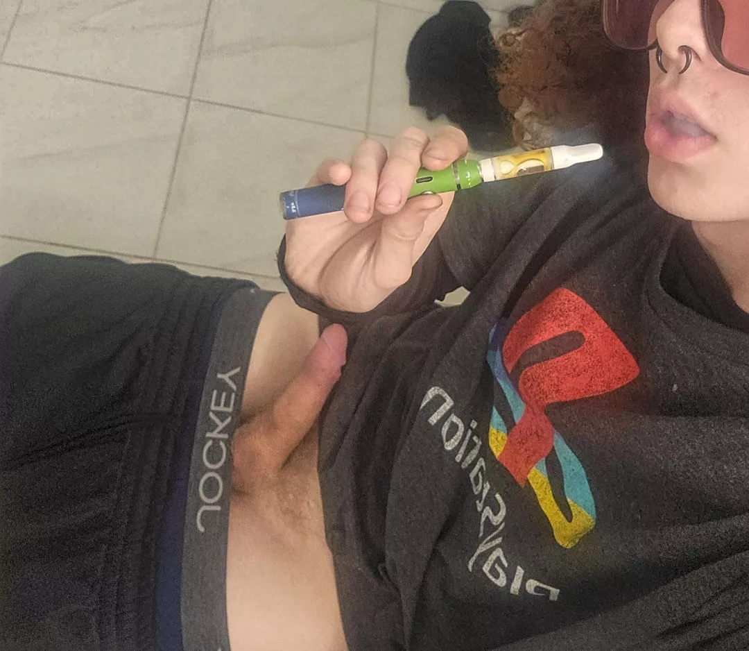 horny n high wanna join?~