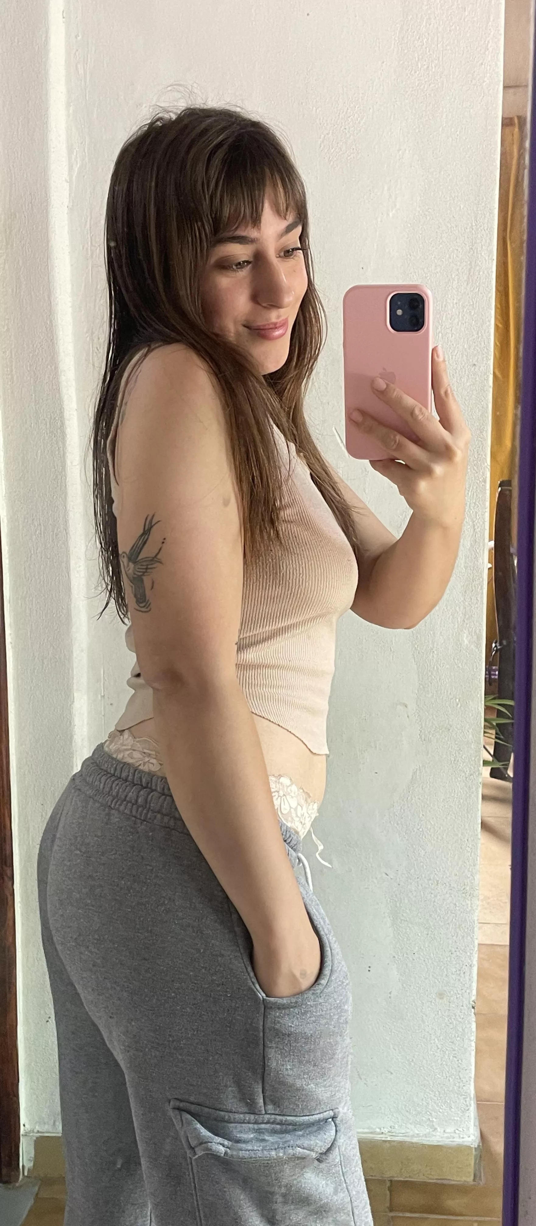 I accept any man who makes me fat but don’t leave me alone afterwards 🐷