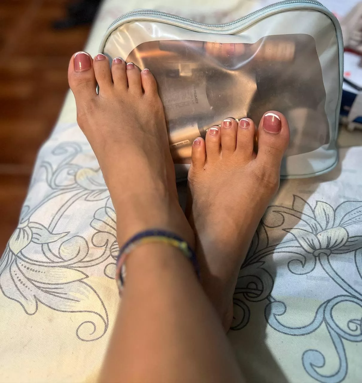 I love getting my toes sucked