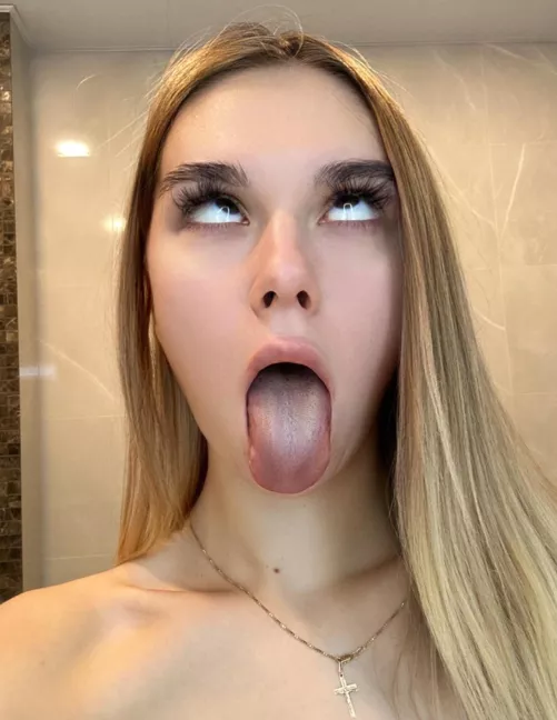If i start making my ahegao face to convince you to fuck me would you say yes