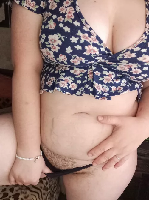 It's a very nice jungle my pussy