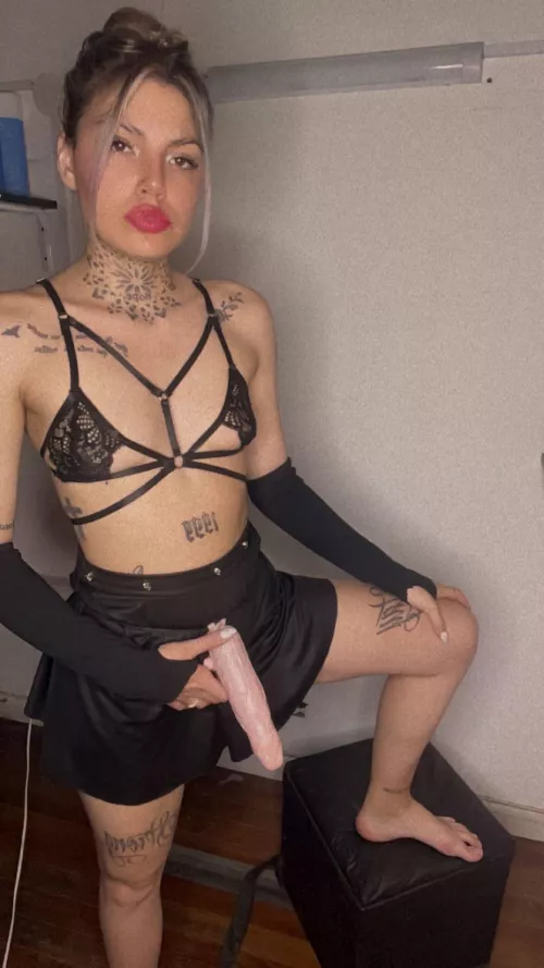 It's time for mommy to take control of your holes