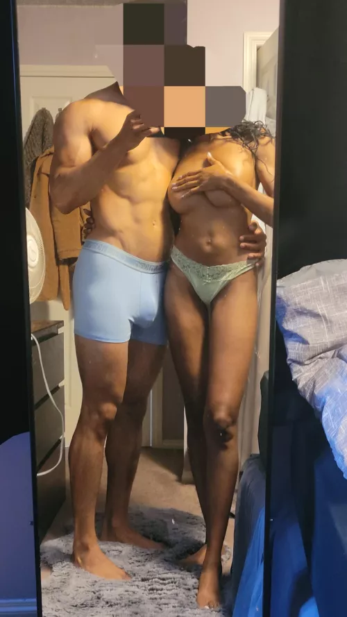 Just a couple looking for some fun with another girl! MF4F