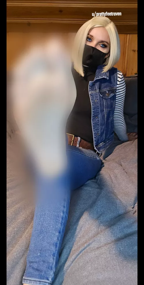 Just the sight of my blurry soles will make you relapes