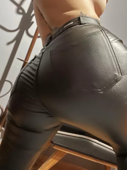 Kinda getting used to leather trousers