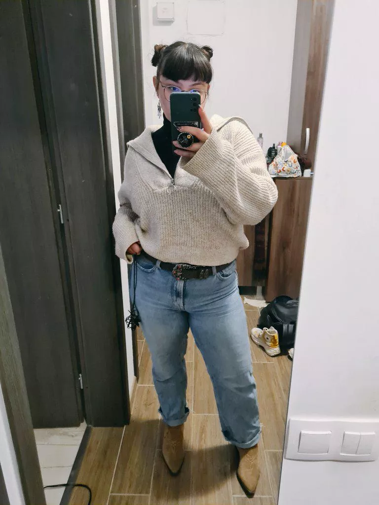 Last month I spend 1k worth of stuff sub funded. This month I want more🌸