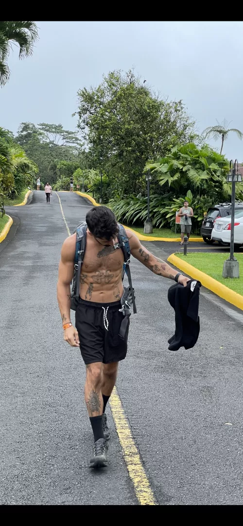 Looking for f to hangout S austin