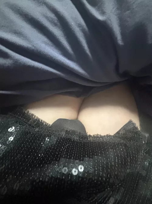 [M4F/M] looking for a dom mommy or daddy to make me their little slut