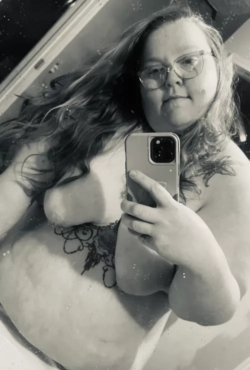 Monochrome beauty💋