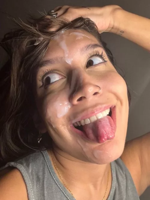 My face was made for your cum
