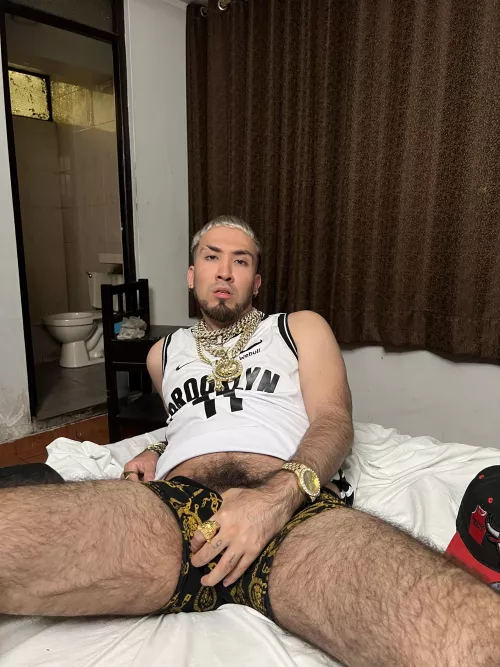 My package full of musk, wants to be pampered by you hahaha