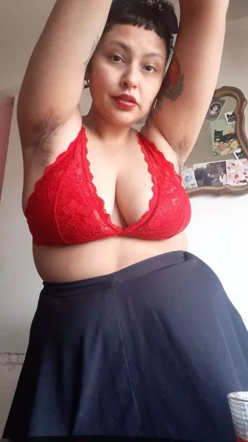 My tits are soft, can you take off my bra on my OF?