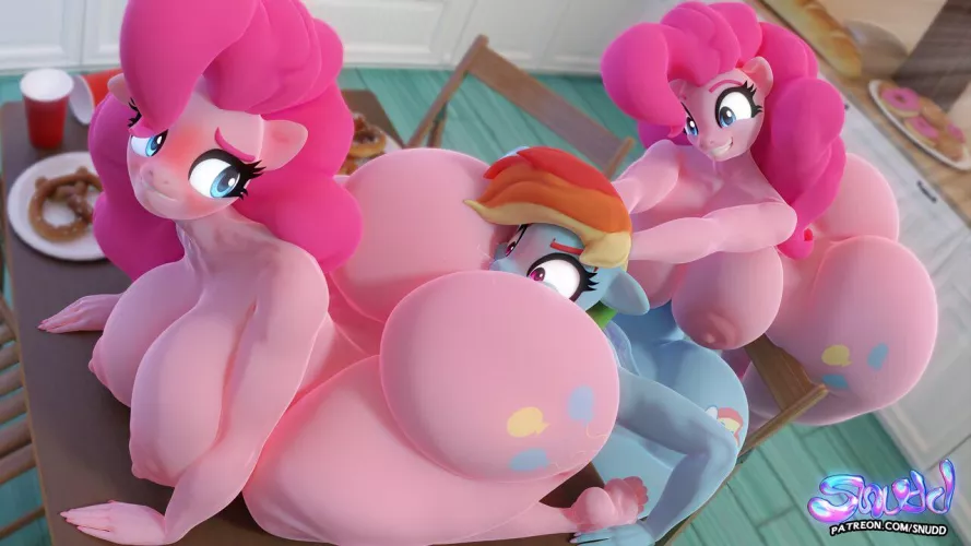 Pinkie making RD eat-out her pie 🥧 