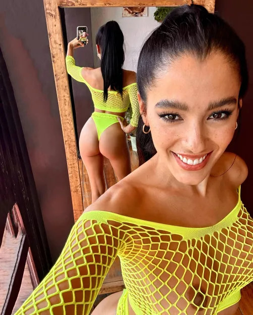 pull my hair and fuck me 