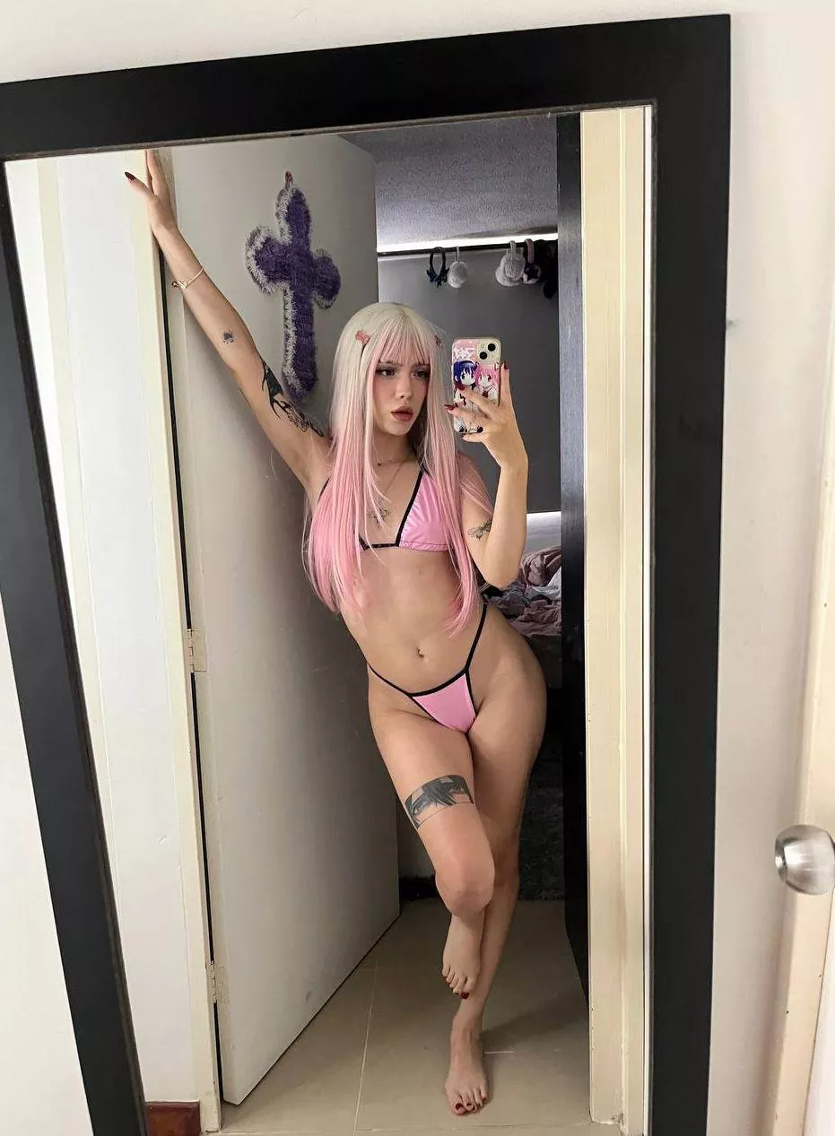 Rate my body from head to toe ;)