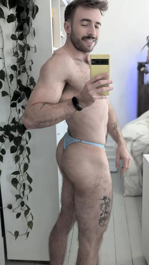 Slutty boy with a needy hole