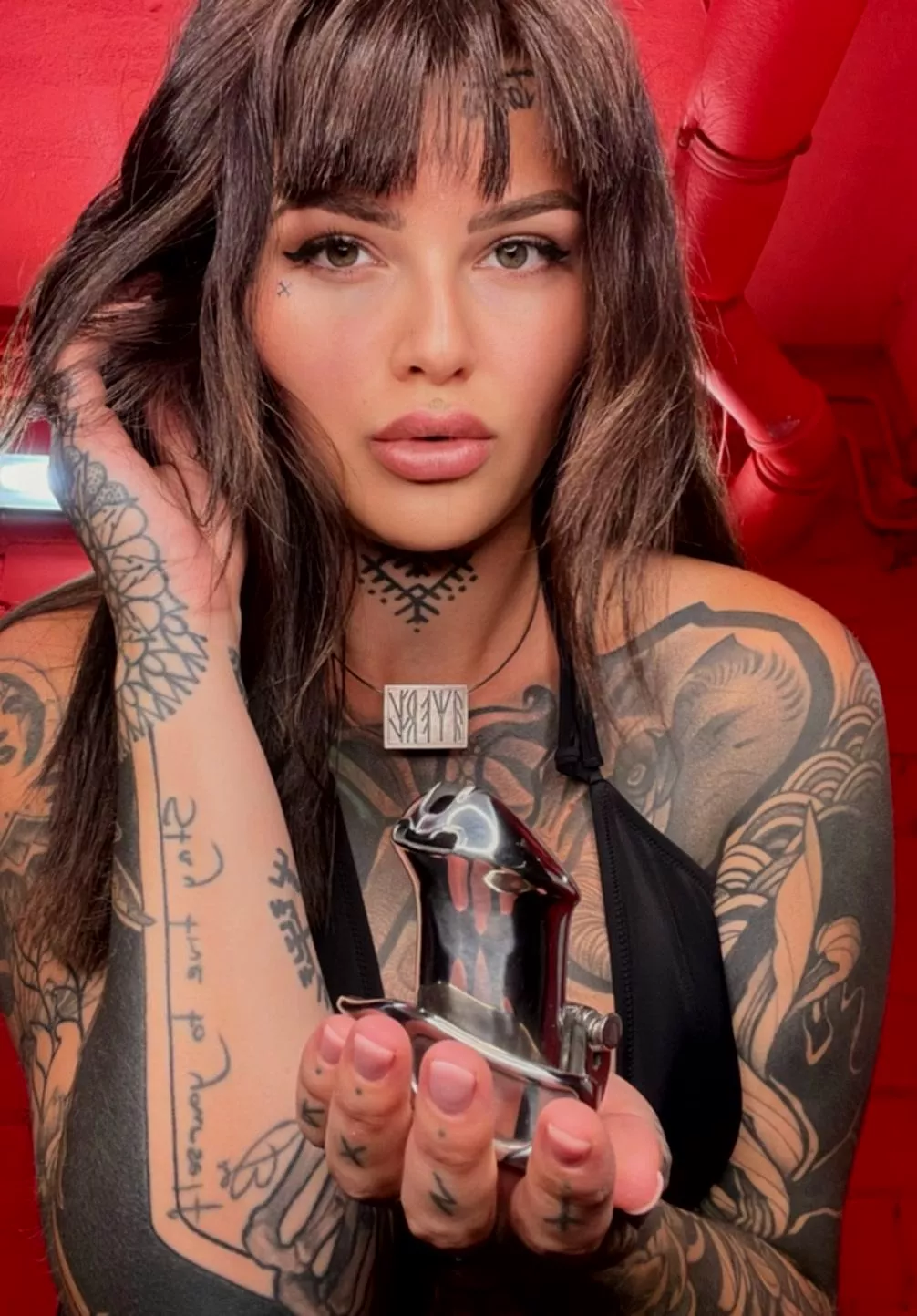 Tell me I am your goddess and knee down