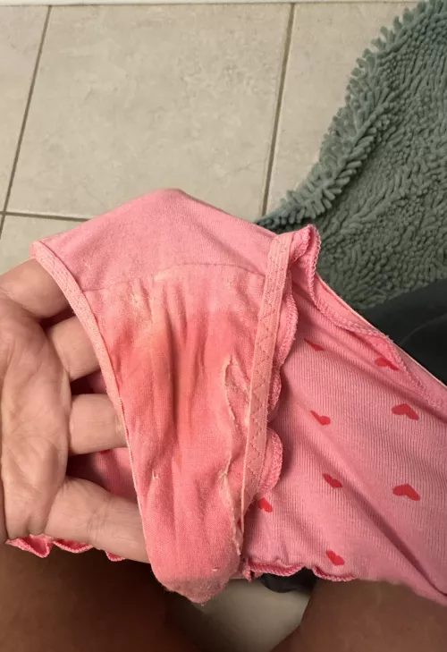 Wet & creamy for a special someone 🥰