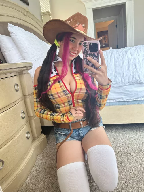 What do you think of my new cowgirl outfit?