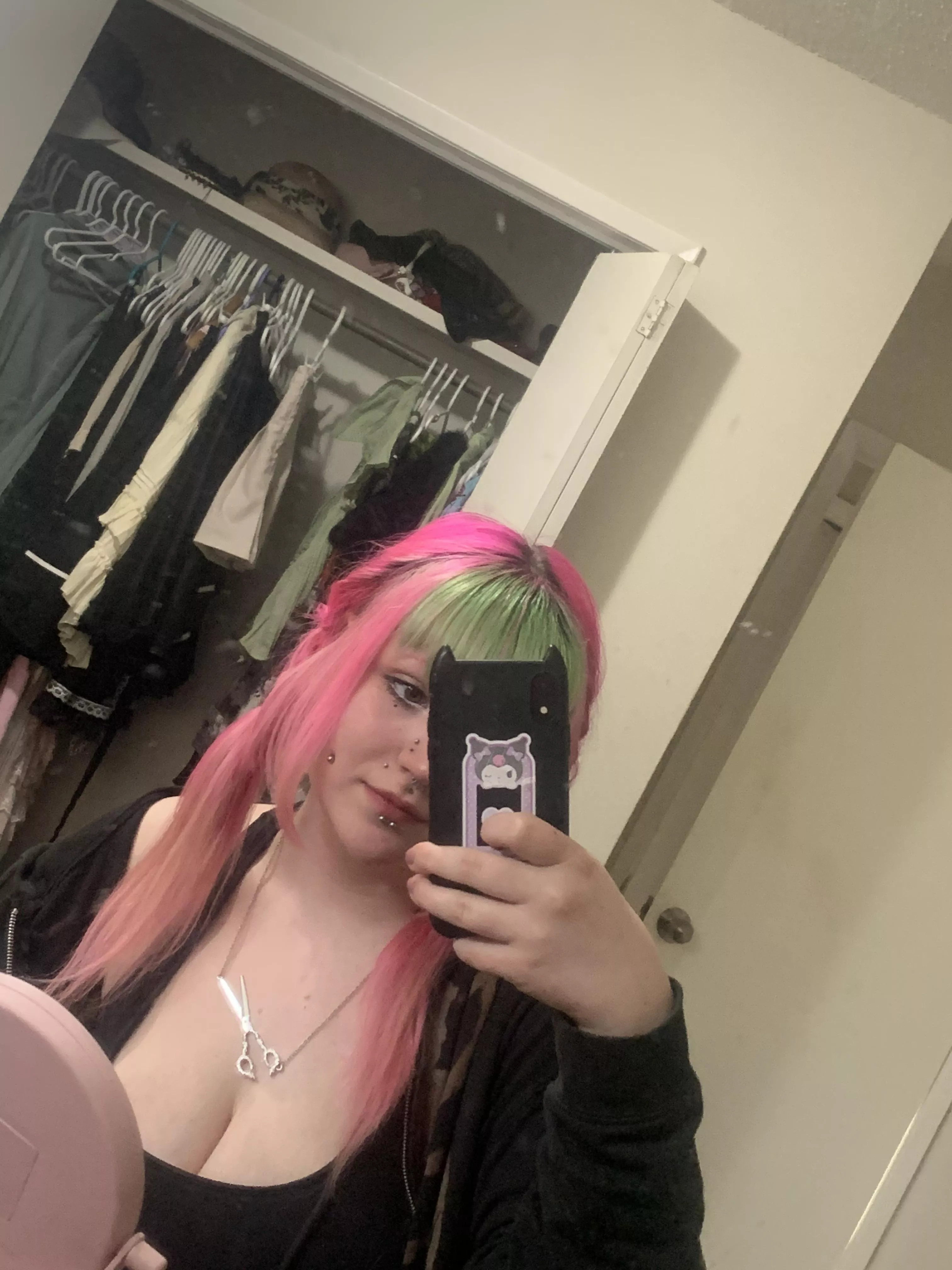 What if I told you that Batman was actually a girl ? 💕💅🏻 [f]