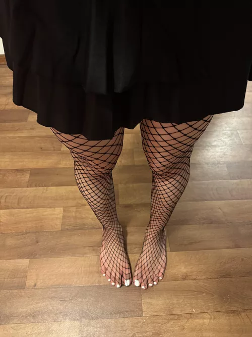 White toes and fishnets with a skirt is the perfect combo right?