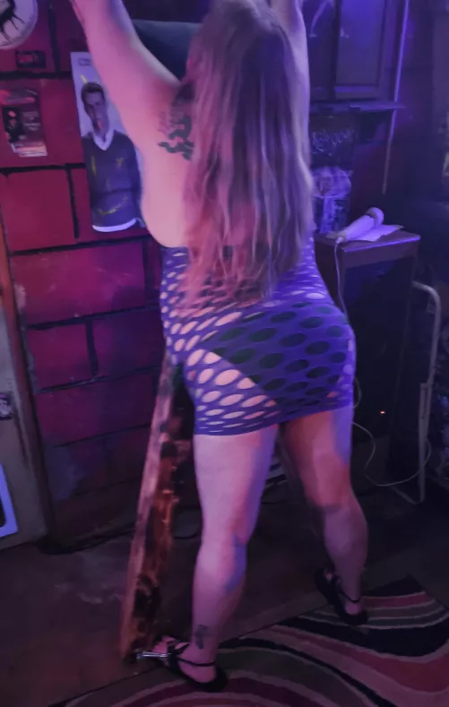 Wife loves the cross