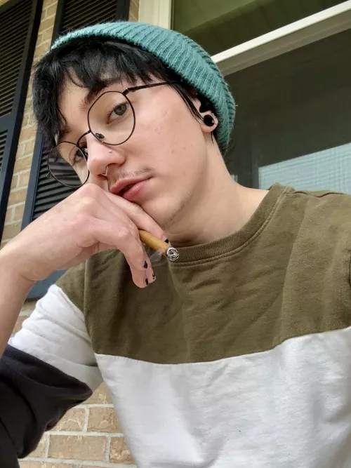 You can fuck me if I'm your type
