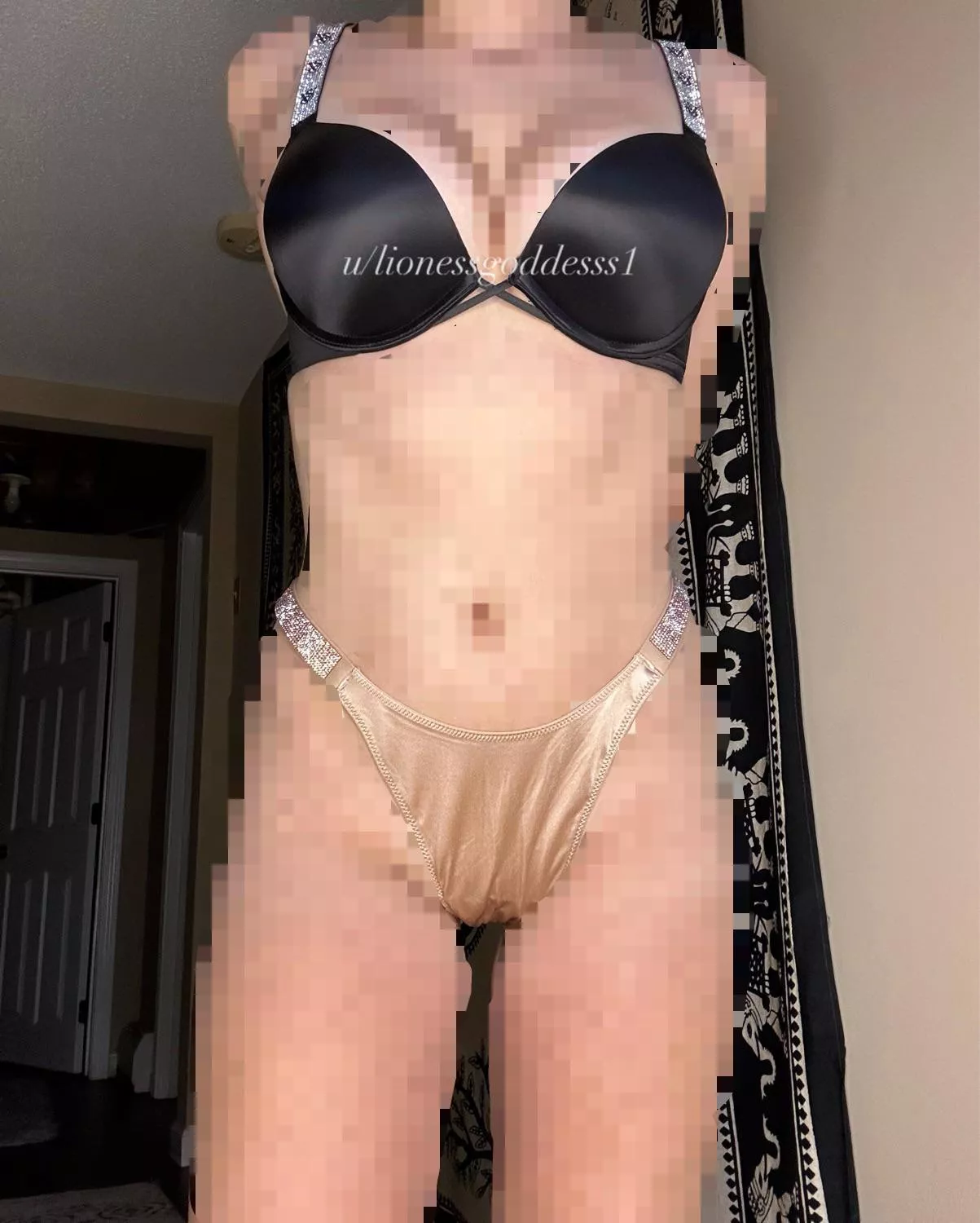 Your daily reminder that you deserve nothing uncensored.