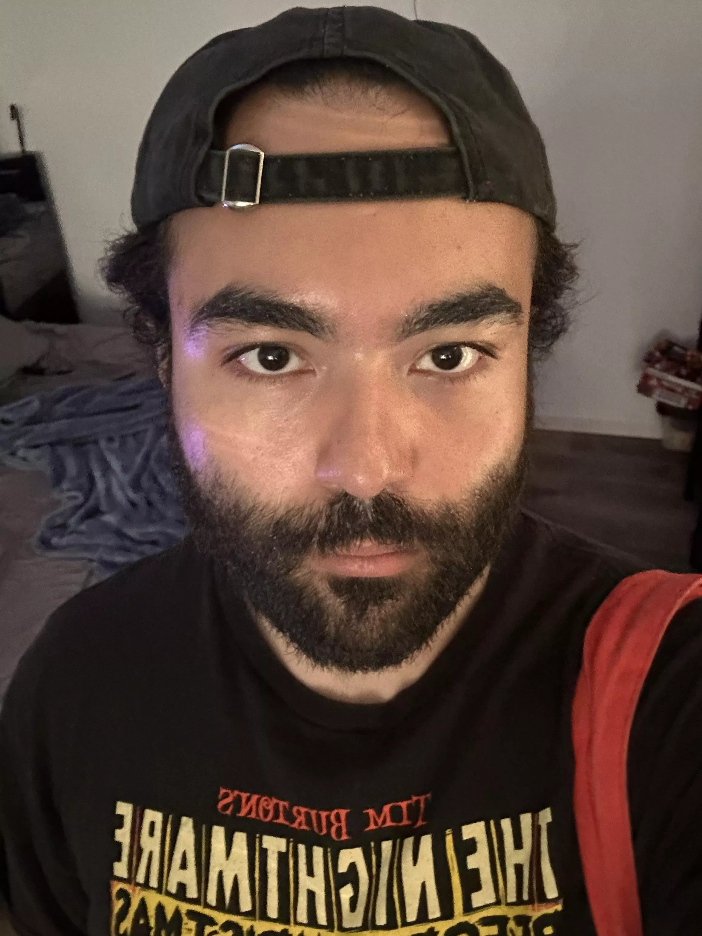 26 m, looking for ballbusting buddies