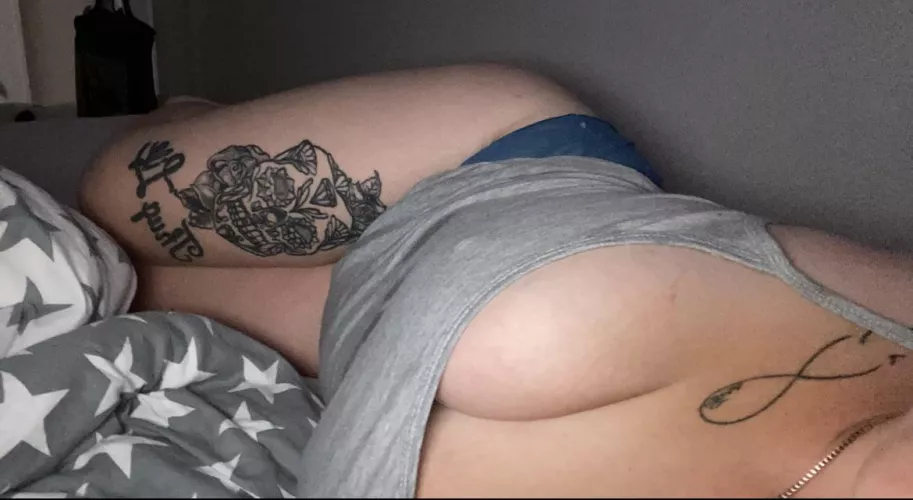 Aufgewacht und horny 🤭