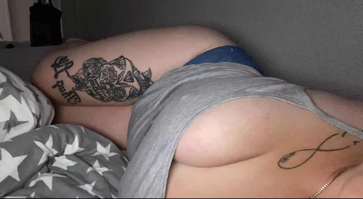 Aufgewacht und horny 🤭