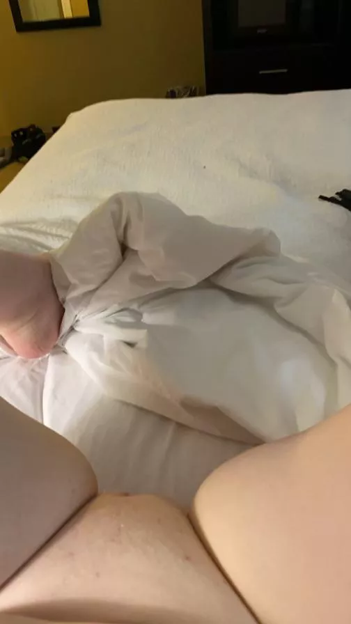 Before the swingers party mound…I hope it gets covered🤤